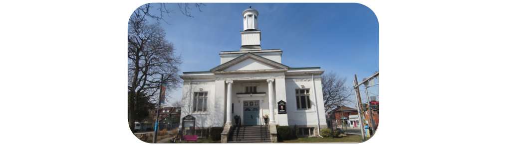 Laidlaw Memorial United Church, front view 